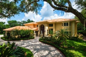 Count on Pensacola roofing contractors to do an excellent job